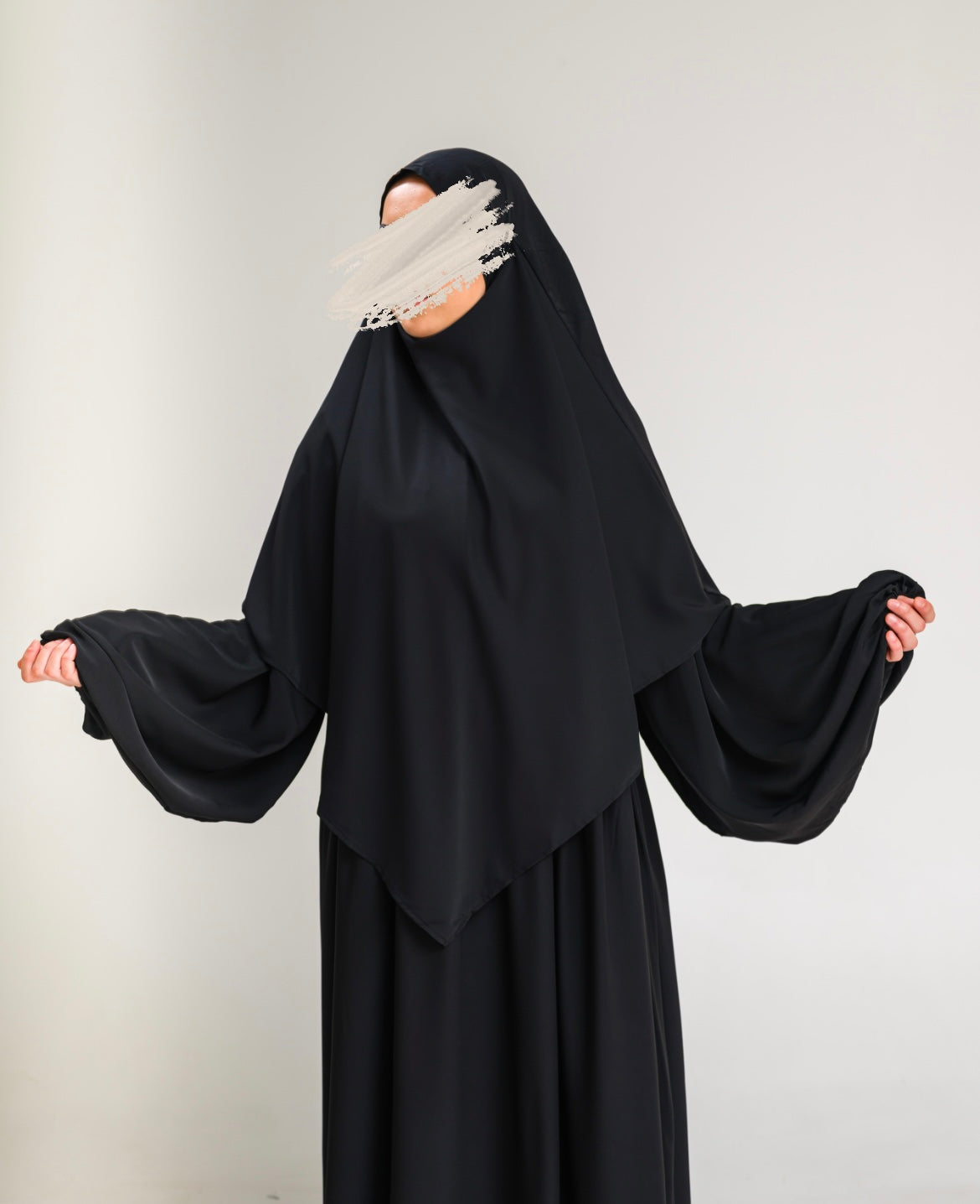 Almas Heupkhimar Medina Black